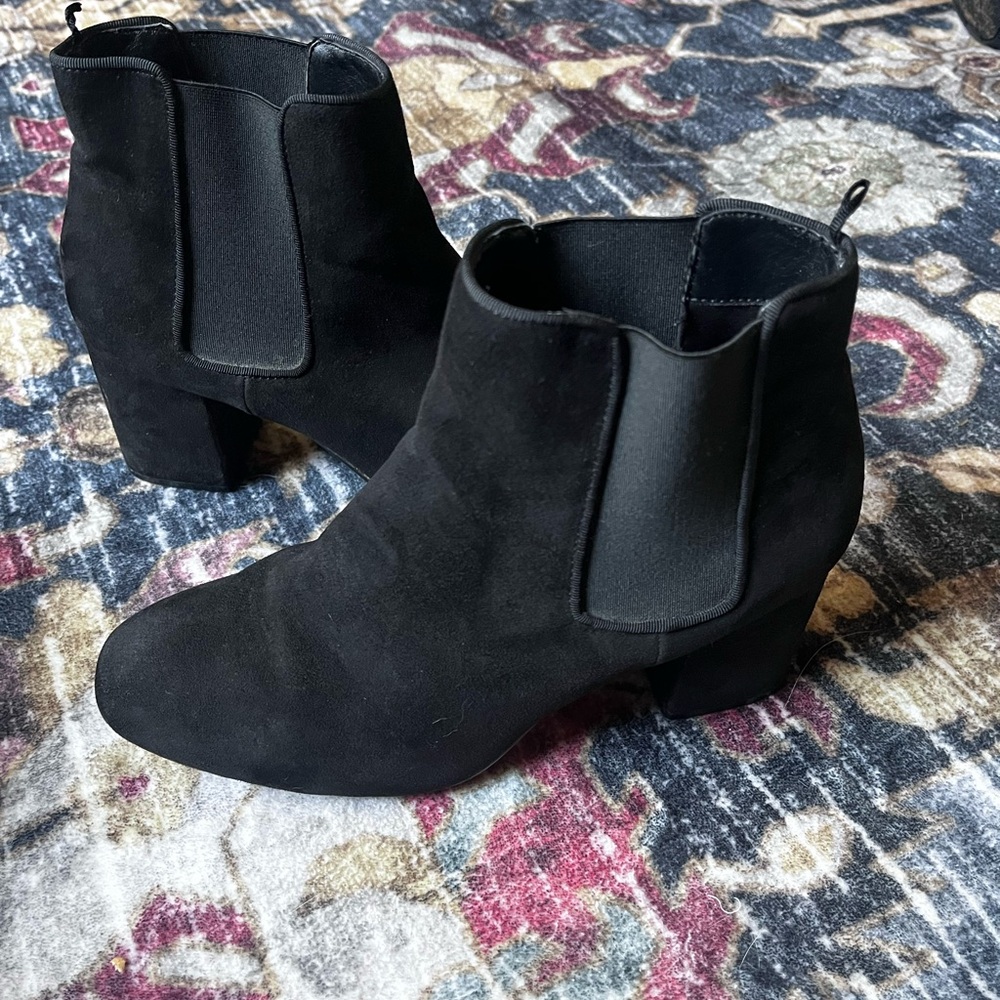 Elegant Black Ankle Boots